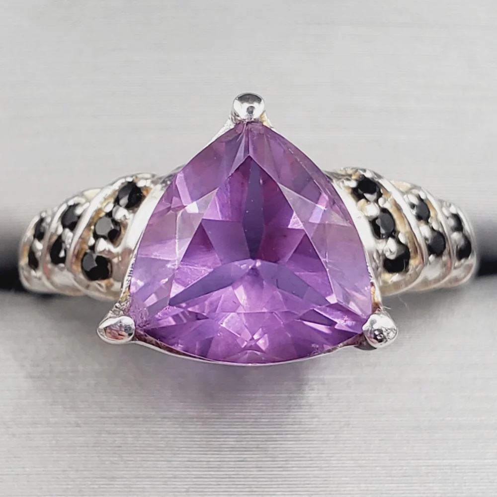 Lavendar Alexite & Thai Black Spinel 925 Sterling Silver Color Changing Ring